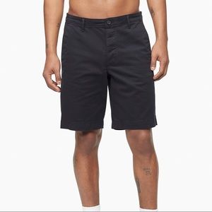 CALVIN KLEIN slim fit infinite flex waist shorts